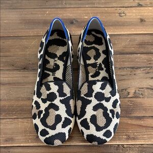 Rothy’s Leopard Print Slip-On Flats in Black and Tan, Size 8